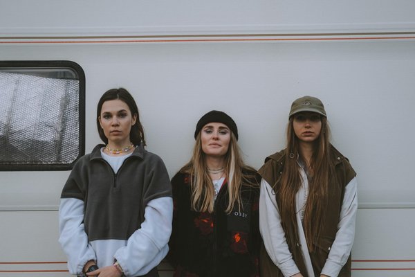 Découvrez les bienfaits du tricot pour des créations de mode DIY : une tendance irrésistible à ne pas manquer